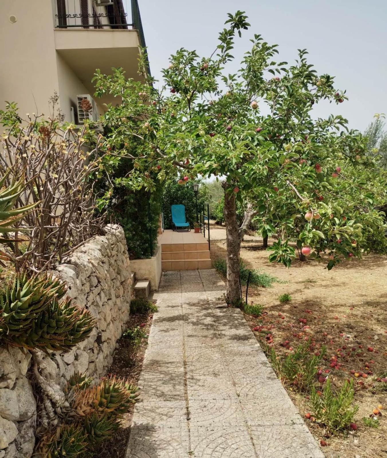 Ronnavona Casa Vacanze B&B Chiaramonte Gulfi Kültér fotó